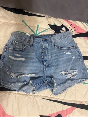 Levi’s High-Rise Women's Denim Shorts - Light Blue